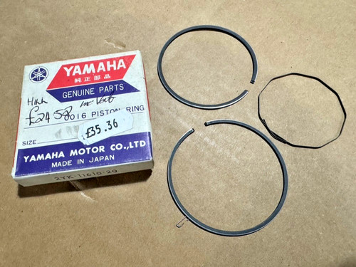 New genuine yamaha dt125r - new,