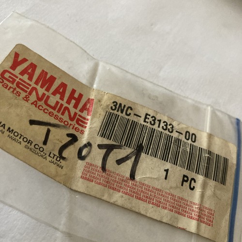 Yamaha 3nc e3133 - oil, pump