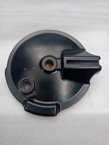 Rear brake drum - rear, holder