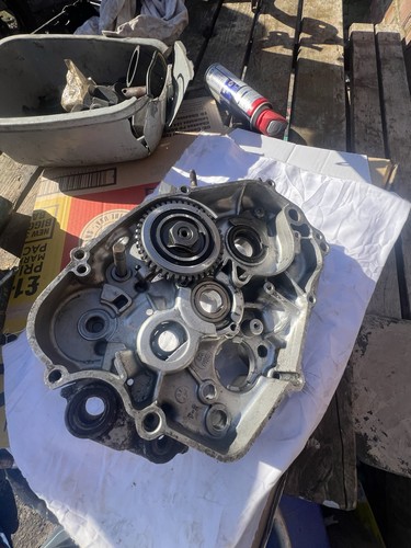 Yamaha dt125r right - yamaha, hand