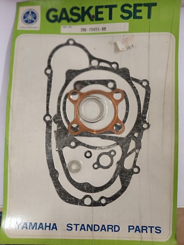 Yamaha 125 at1 - dt, gasket